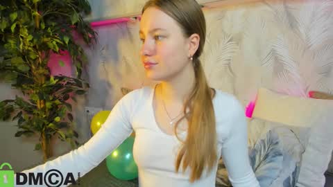 Snapshot of candy_cansew chatting on October 3, 1:04 am Candy online show from October 3, 1:04 am