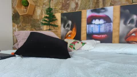 Jolie online show from November 13, 7:38 pm