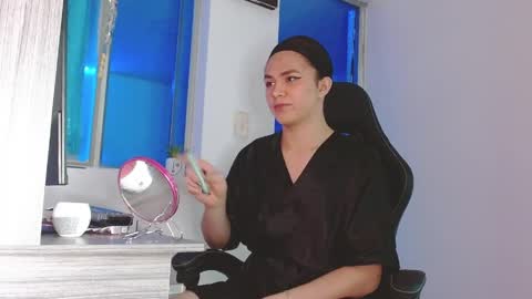 candy_giuliana21 online show from April 2, 12:29 am