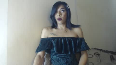 candy_hot_trans online show from March 5, 11:49 pm