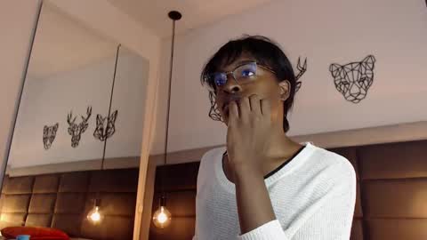 Snapshot of candy_lovee6 chatting on March 9, 12:31 am CANDY LOVE DANNA online show from March 9, 12:31 am