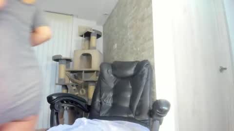 candy_queen81 online show from December 19, 11:17 am