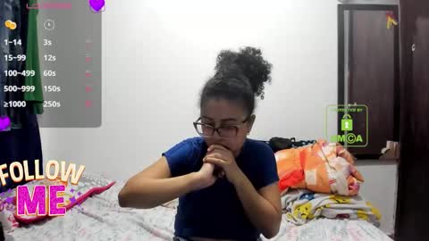 candy_val online show from February 22, 5:22 am