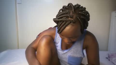 candycurly_ online show from September 27, 3:59 am