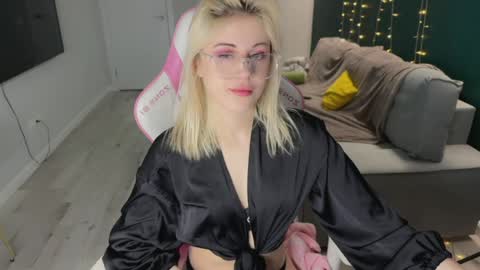 You can call me HH online show from March 27, 5:47 pm