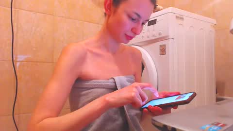 Snapshot of candyjesx chatting on February 26, 11:11 am CANDYJESx online show from February 26, 11:11 am