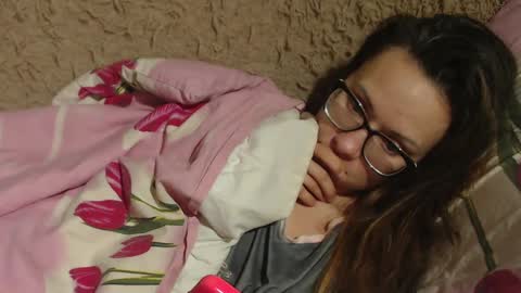 say meow and send tips  online show from December 9, 12:56 am