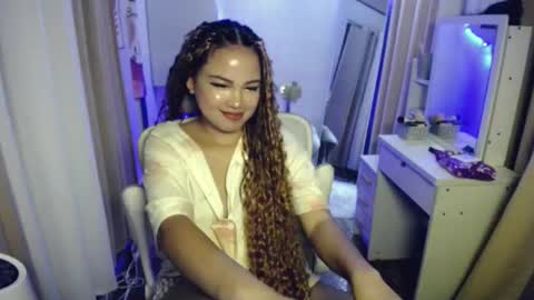 leahlex 3 online show from April 1, 1:41 pm