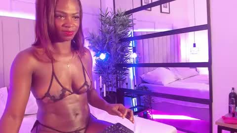 candyyvega online show from October 16, 8:40 pm