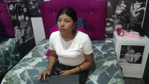 Snapshot of canela_a73 chatting on September 14, 3:35 pm Canela online show from September 14, 3:35 pm