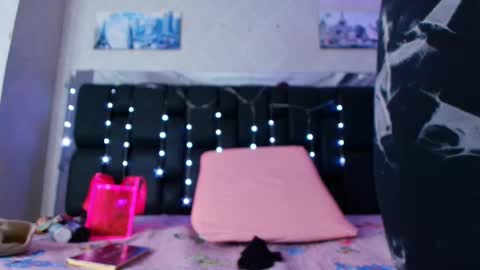 Snapshot of canela_osadaa_ chatting on March 10, 11:55 am Aura online show from March 10, 11:55 am