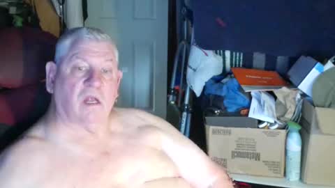 canoelicker69 online show from September 10, 6:42 pm