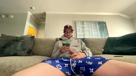 Captaincumgun online show from October 22, 6:20 pm