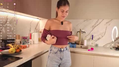 Bella online show from November 5, 5:09 am