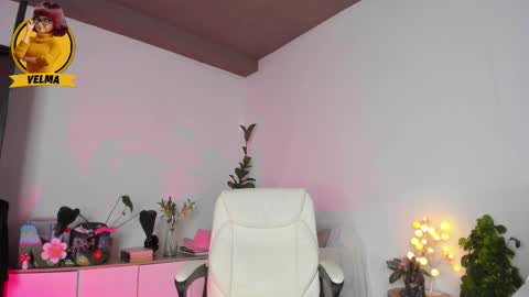 Snapshot of caramelo_xox chatting on September 17, 2:48 am online show from September 17, 2:48 am