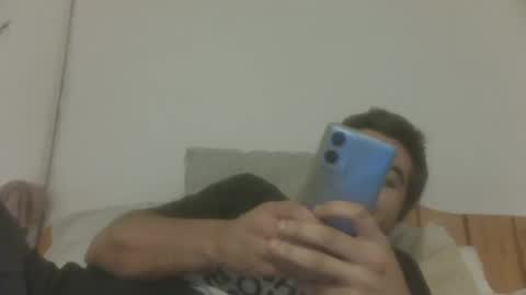Snapshot of caravibugue chatting on January 7, 5:22 am caravibugue online show from January 7, 5:22 am