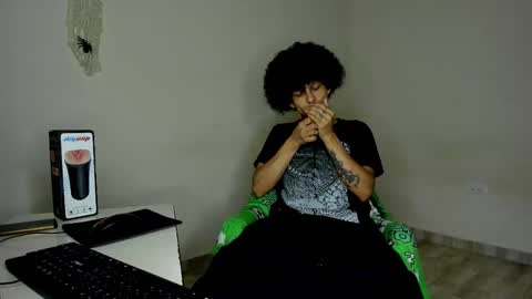 Carlos and Cristian  online show from December 14, 2:51 am