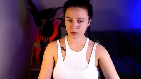 Mary online show from December 22, 1:45 am