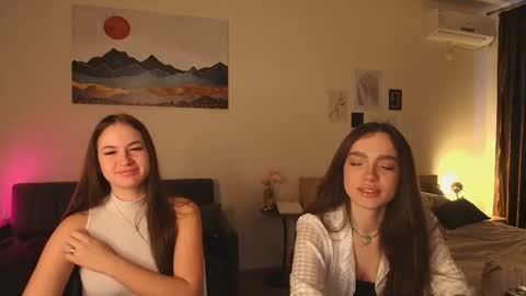 caressyourself online show from January 6, 5:22 am