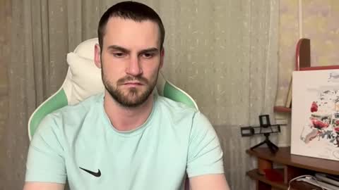 Cari online show from November 9, 9:39 pm