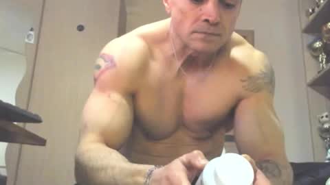 Laz online show from February 23, 11:29 pm