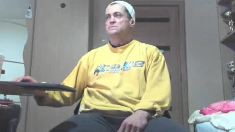 Laz online show from March 2, 1:10 am