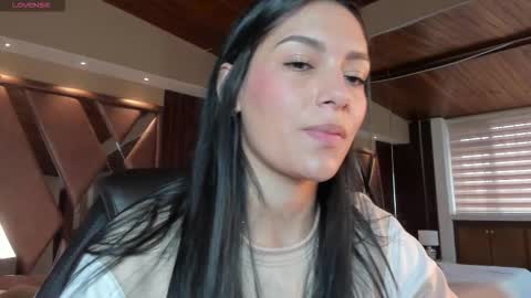 Snapshot of carina_rossi chatting on October 14, 12:19 pm Carina online show from October 14, 12:19 pm