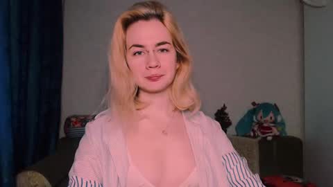 Carin online show from February 25, 5:52 am