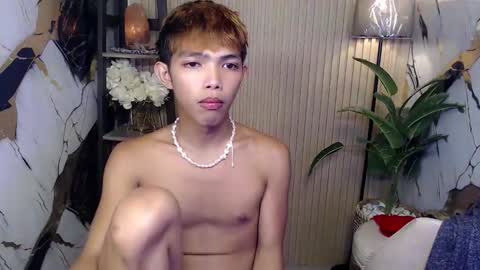 CARL online show from April 10, 12:43 pm