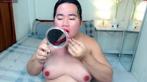 NO FREE HERE IF YOUR BROKE DONT STAY HERE online show from February 11, 12:36 pm