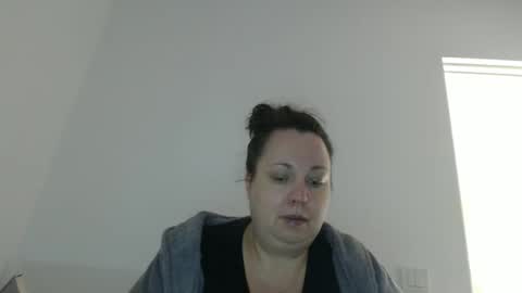 Carlaruth online show from December 21, 7:04 am