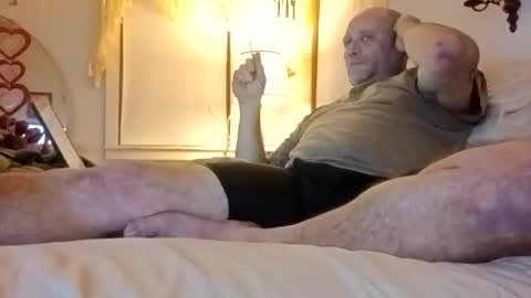 carldhammers online show from December 20, 8:10 am