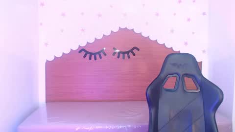 CARLYE   online show from November 28, 3:58 am