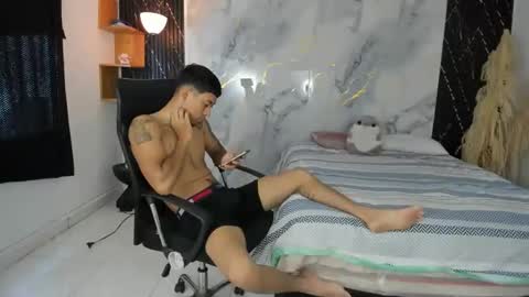 master online show from April 26, 3:09 pm