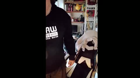 Albert King online show from November 18, 7:00 am