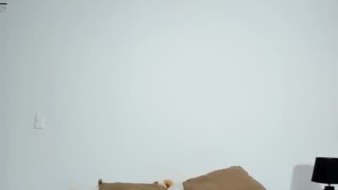 LisaGreyson online show from February 5, 4:06 am