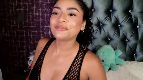 Snapshot of carly_monroe_ chatting on September 21, 12:14 am Carly Monroe  online show from September 21, 12:14 am