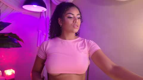Snapshot of carly_monroe_ chatting on October 8, 11:54 pm Carly Monroe  online show from October 8, 11:54 pm