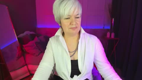 Snapshot of carmensoft chatting on February 27, 12:03 am Carmen online show from February 27, 12:03 am