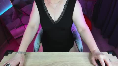 Snapshot of carmensoft chatting on February 17, 11:54 pm Carmen online show from February 17, 11:54 pm