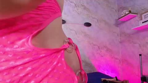 Snapshot of carol_juiicy_ chatting on September 29, 7:24 pm Carol online show from September 29, 7:24 pm