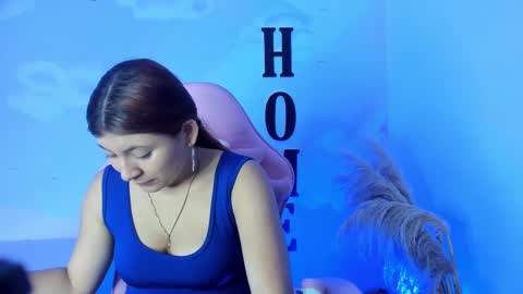 carolay759687 online show from February 14, 3:11 am