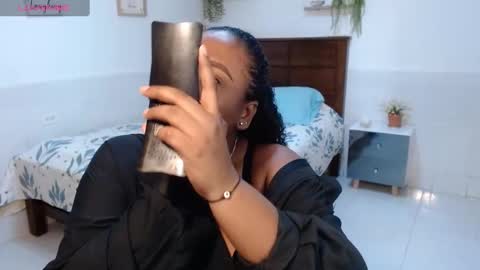 Snapshot of caroldelatorre chatting on September 23, 7:09 pm Carol de la torre online show from September 23, 7:09 pm