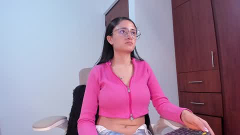 Caroline online show from January 17, 10:23 pm