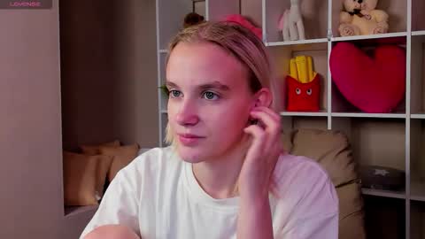 Carol online show from October 14, 9:45 am