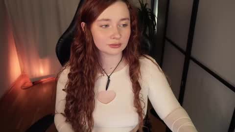 Snapshot of carolina_winter chatting on February 13, 8:38 am Mira online show from February 13, 8:38 am