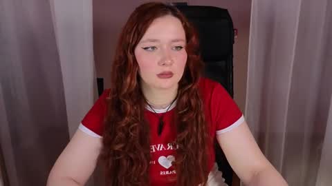 Snapshot of carolina_winter chatting on February 15, 2:11 pm Mira online show from February 15, 2:11 pm