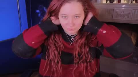 Snapshot of carolina_winter chatting on October 14, 5:43 am Mira online show from October 14, 5:43 am