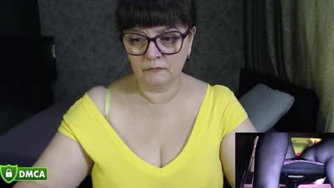 CarolineDream  online show from September 12, 4:47 am