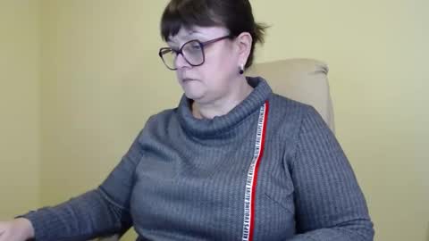 CarolineDream  online show from December 1, 10:57 am